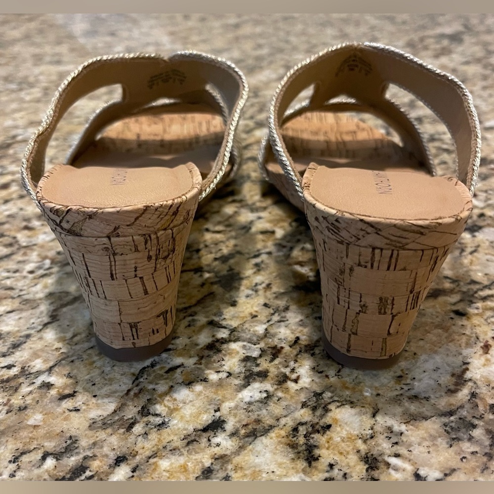 41 HAWTHORN JUDE WEDGE SLIDE SANDAL GOLD - 6 - Picture 3 of 4